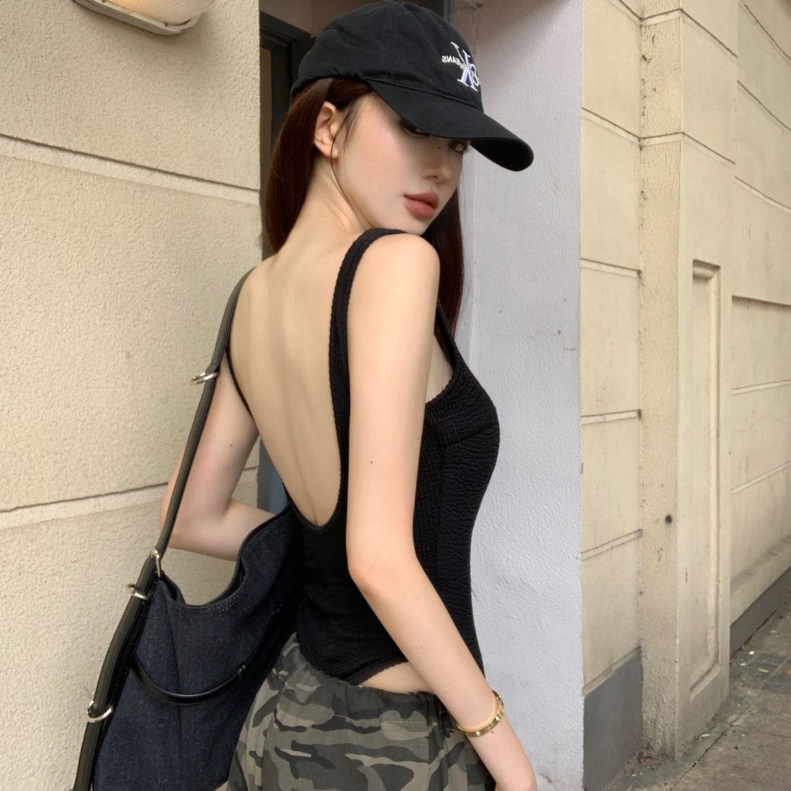블랙 스트랩 바디수트 섹시한 백리스 리브 바디수트 롬퍼 - Suspender Tank Top 리뷰 및 가격